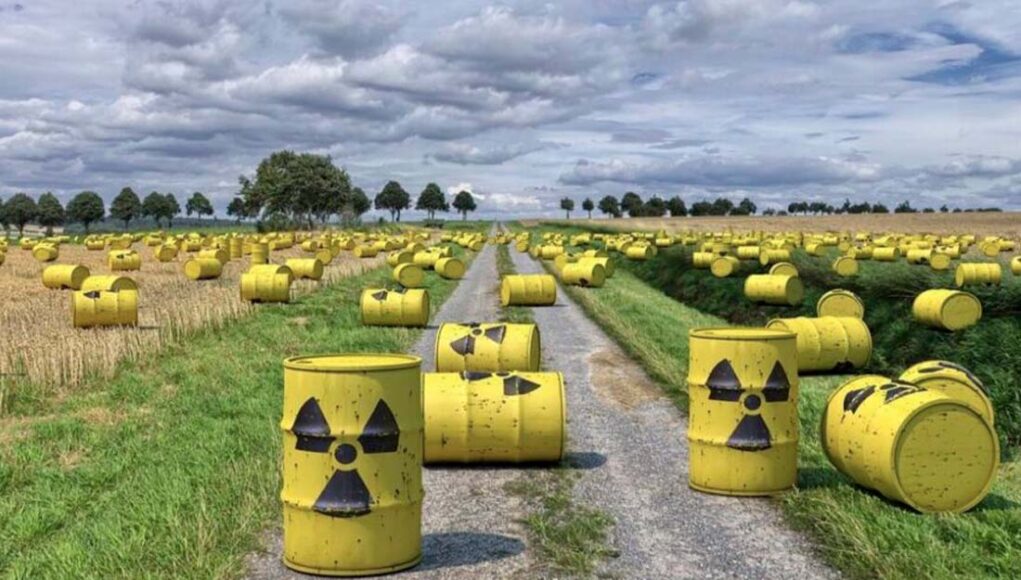 Nuclear, Radioactivo