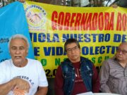 Jubilados reanudan plantones en Xalapa por falta de seguro de vida